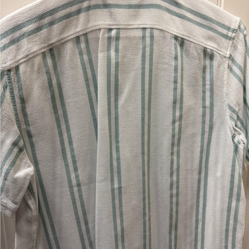 Banana Republic Men's Casual Button Down Shirt - White and Green Stripes - Picture 2 of 3